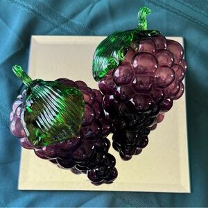 Vintage Elegant Purple Blown Glass Grapes.